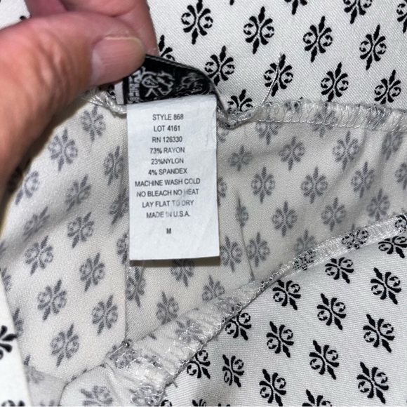 Vamp Stretch High Rise Flare Leg Pants - Picture 9 of 9